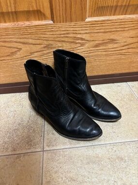 Frye Black Leather Pointed Ankle Boots with Side Zip